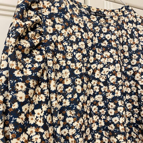 Zara floral winter dress size S like new, white and blue