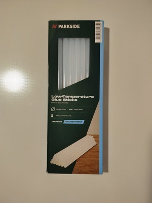 Parkside Low-Temperature Glue Sticks 18 Pieces, New