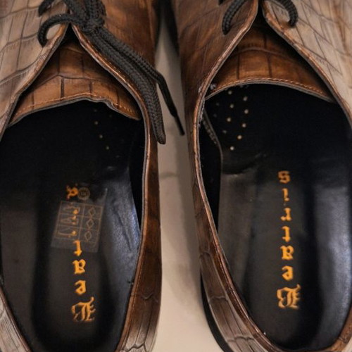 Beatrice Brown Oxford No39 New with Laces and Comfortable Sole