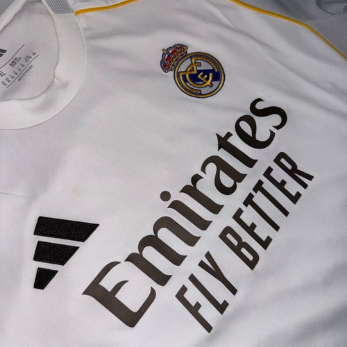 Real Madrid Football Jersey Home 2025/2026 like new