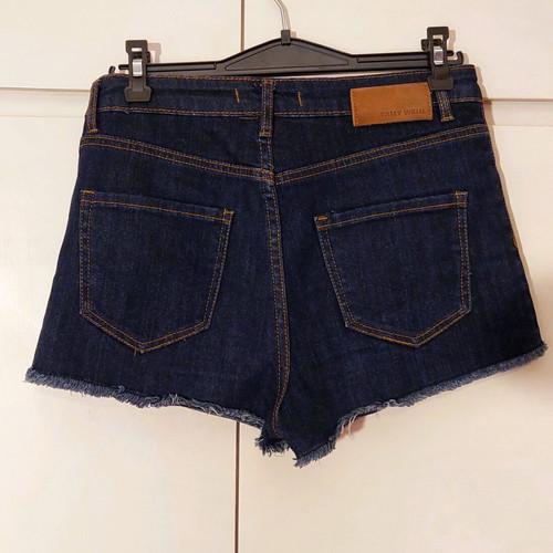 Tally Weijl dark blue shorts like new, size 36