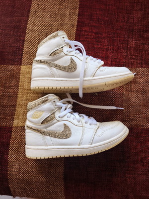 Nike Air Jordan 1 Retro High OG Craft sneakers size 36.5 like new beige