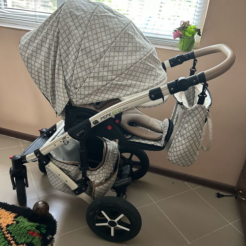 Baby stroller 3 in 1 used with winter and summer carrycots and car seat