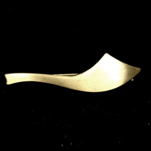 Silver brooch 925 like new, minimal design