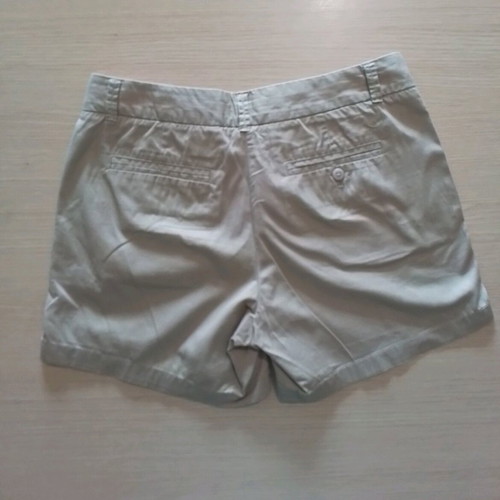 J.Crew women's shorts like new, size 6/S-M, beige
