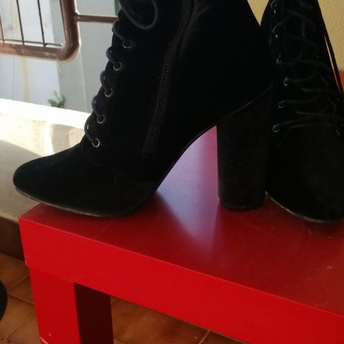 Spot On velvet ankle boots used, black, size 39