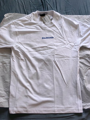 Balenciaga T-shirt new, unisex, size M, white