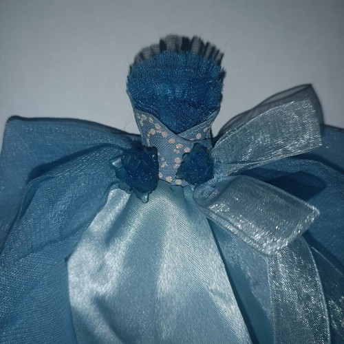 Mattel Winx Club Regal Lights Princess Bloom Dress 2007