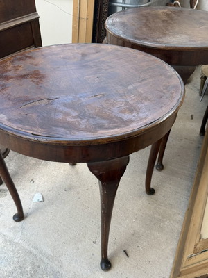 Vintage tables used, set of 2