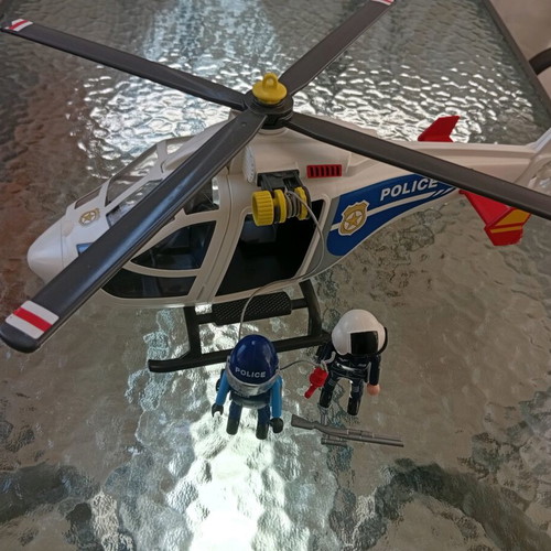 Playmobil City Action Police Helicopter 6921 like new, missing spotlight and box