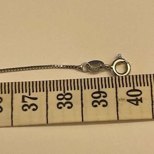 Silver 925 chain like new, lengths 40 and 45 cm