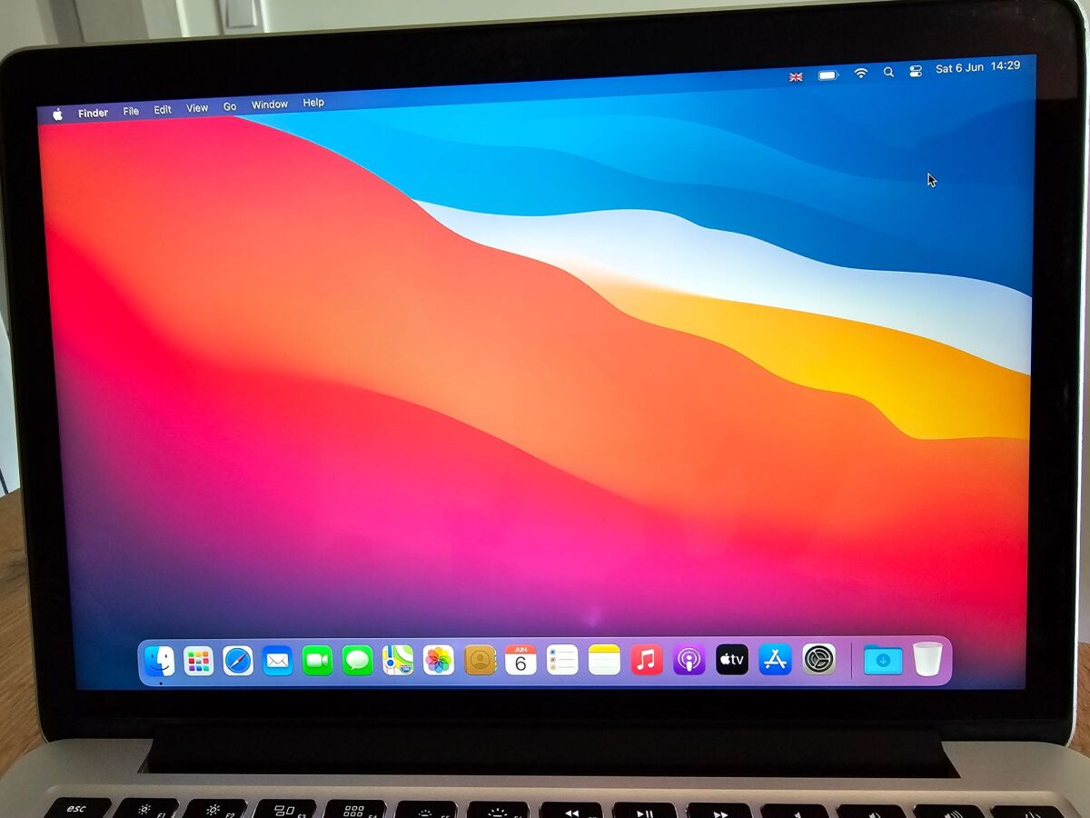 Apple MacBook Pro 13 inch Retina Mid… - € 190,00 - Vendora.gr