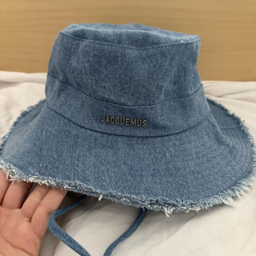 Jacquemus denim bucket hat like new, size 58, blue