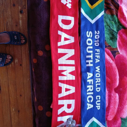 Sports scarves like new, set of 2, length 140 cm