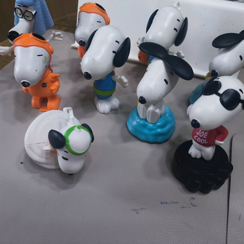 Snoopy set used, 9 pieces from Happy Meals McDonald