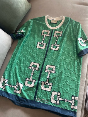 Gucci women's Tshirt like new, blue and green, size XL