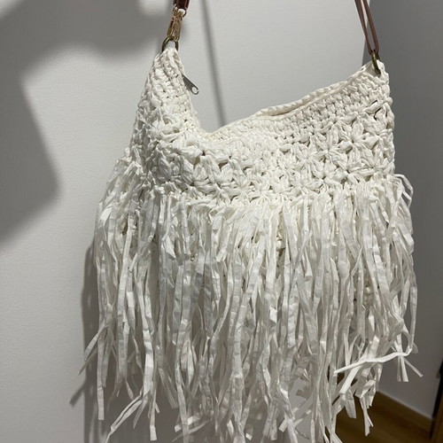 Shoulder bag used, white