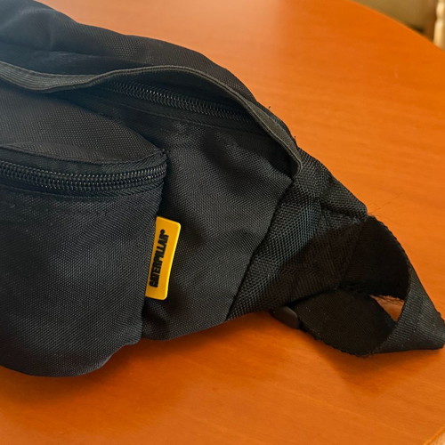 CAT waist bag like new, black