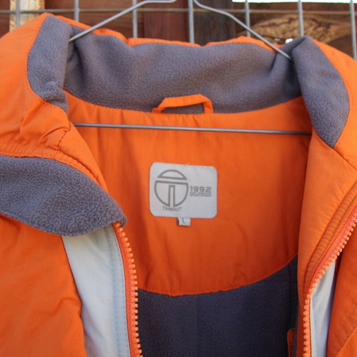 Timeout jacket like new, size L, gray and orange