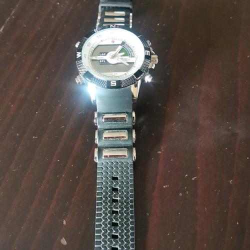Men's Shark Sport Watch used, dual time analog and digital chronograph