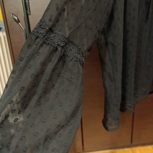 Vila blouse with lace new, size M, black