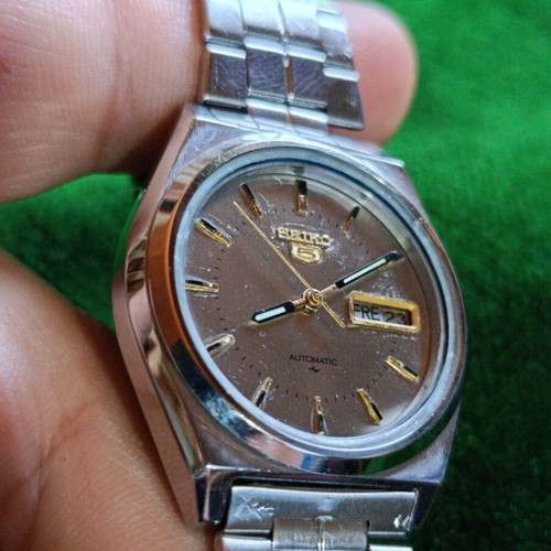 Seiko 5 automatic vintage watch
