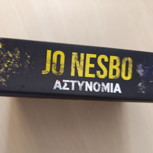 Police by Jo Nesbo like new, Greek edition