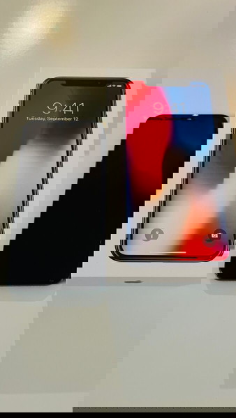 iPhone X 64 GB space grey