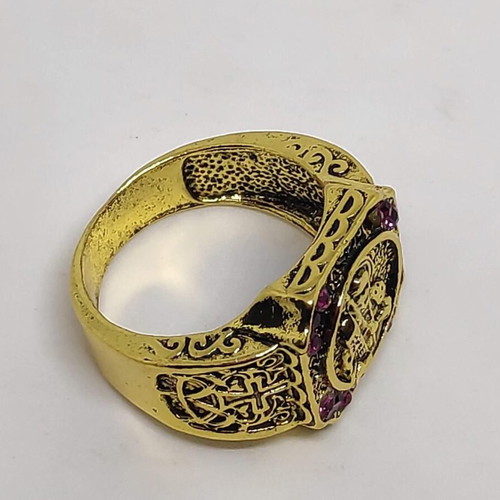 Byzantine men's ring with embossed saint and purple stones like new