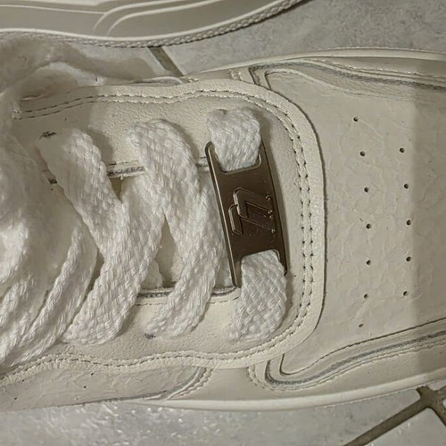 White women's athletic shoes size 38