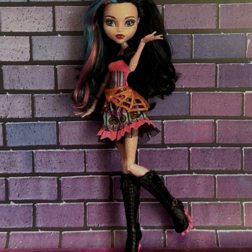 Dracubecca Monster High doll