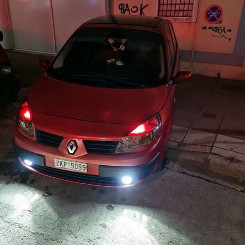 Renault Scenic 1600cc automatic gas used, excellent condition