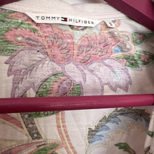 Tommy Hilfiger floral blouse like new, size S