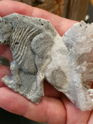 Handmade quartz bull sculpture new, 10cm with crystal cluster tail