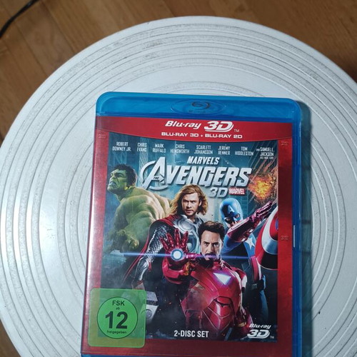 The Avengers 3D Blu-Ray 2 disc set used, adventure