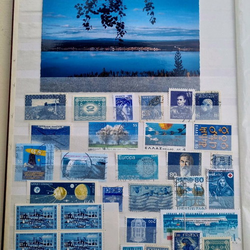 Blue collectible album like new, 16-page A4