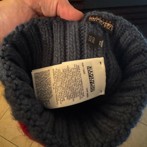 Napapijri Semiury 5 blue hat like new