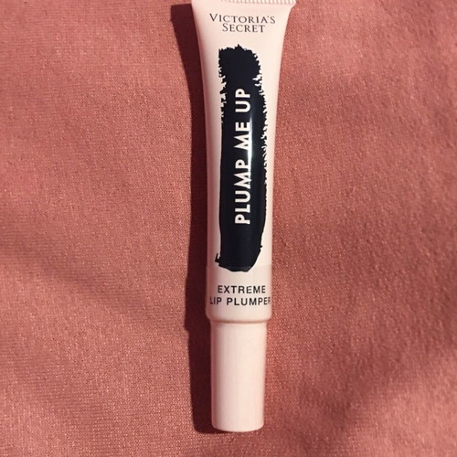 ΠΡΟΣΦΟΡΑ ΓΙΑ ΛΙΓΟ!!Victoria’s Secret lip plumper