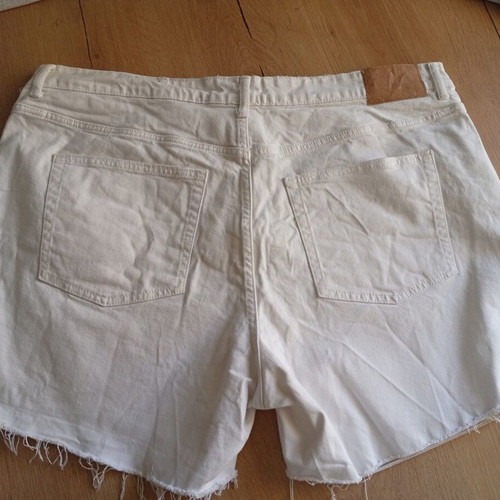 H&M White Denim Shorts like new, XXXL (46)