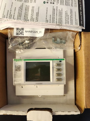Schneider Electric PowerLogic PM3255 with CT 150/5A