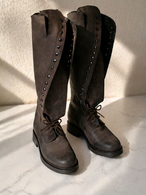 Andrea knee-high leather boots Junior series like new, size 38, black-gray