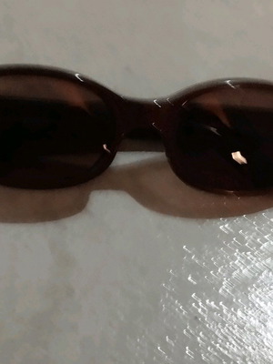 Gucci γυαλιά ηλίου vintage μεταχειρισμένα, μαύρο και καφέ