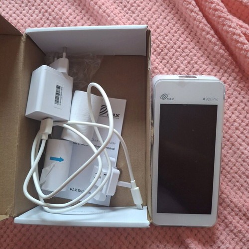 A920 Pro wireless POS new with box and 2 rolls