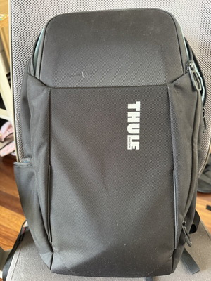 Thule Laptop Bag 20L Like New