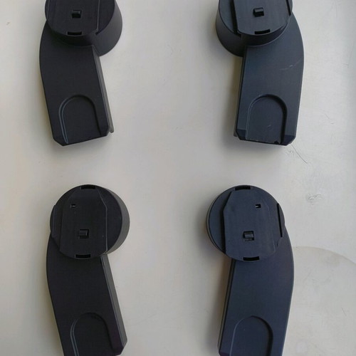 Cybex Aton M baby car seats (egg) like new, set of 2
