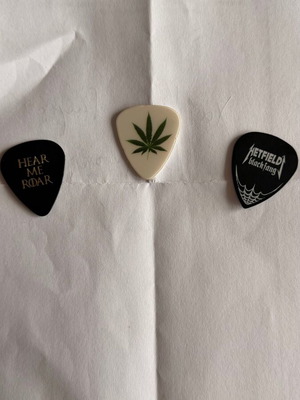 Guitar Picks Set of 3 New Hetfield Black Fang Lannister Leaf