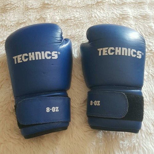 Technics leather blue 8-oz boxing gloves with velcro straps