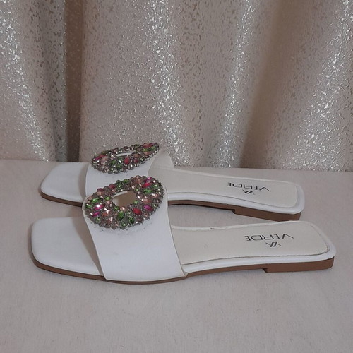 Verde leather flat slippers used, white with colorful rhinestones, size 36