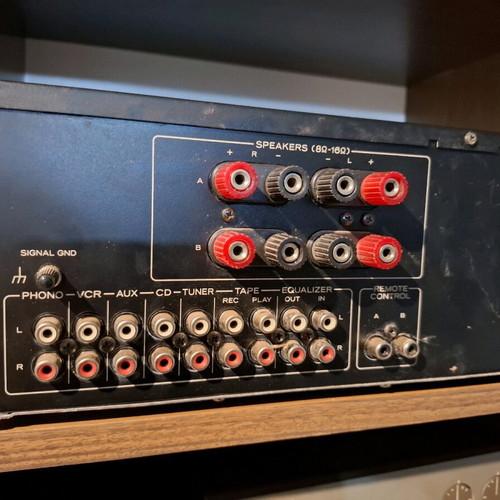 Teac A-R500 integrated amplifier like new