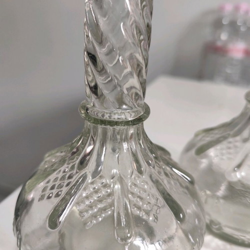 Vintage wine carafes like new, set of 2